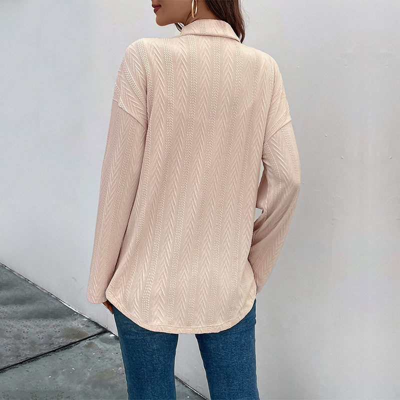 Women Wear Solid Color Shirt